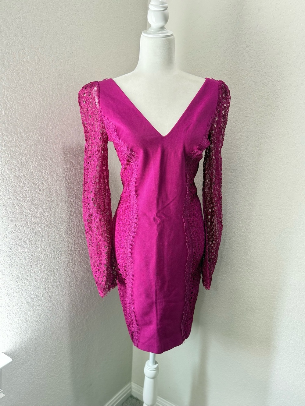 Emilio Pucci Long-Sleeve Lace-Panel V-Neck Dress